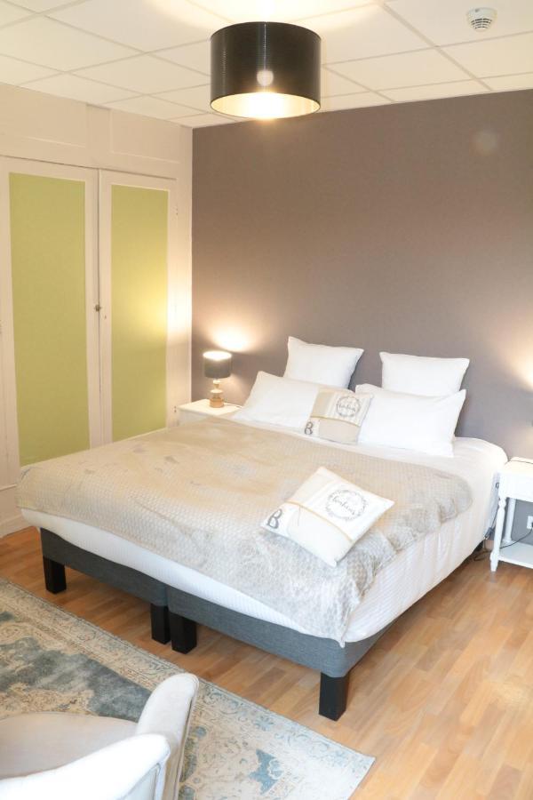 Logis Hotel Restaurant La Brasserie Treignac Εξωτερικό φωτογραφία