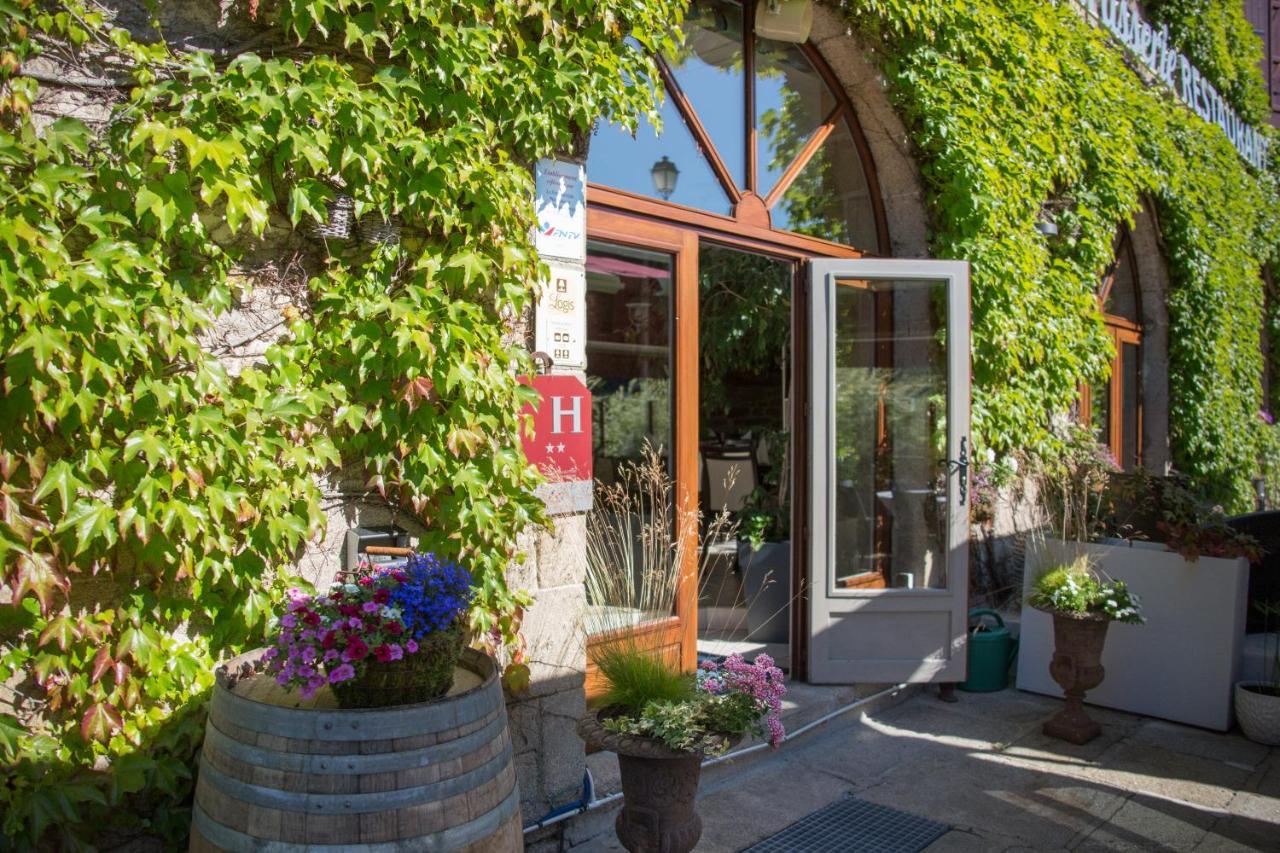 Logis Hotel Restaurant La Brasserie Treignac Εξωτερικό φωτογραφία
