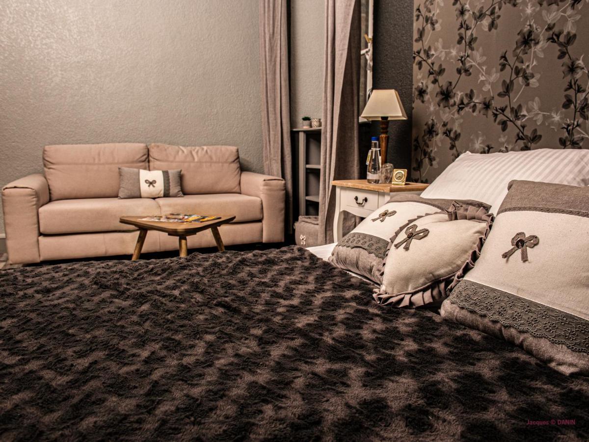 Logis Hotel Restaurant La Brasserie Treignac Εξωτερικό φωτογραφία